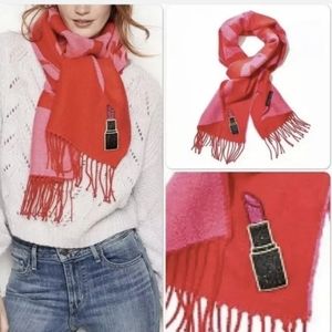 NWOT Victoria’s Secret scarf